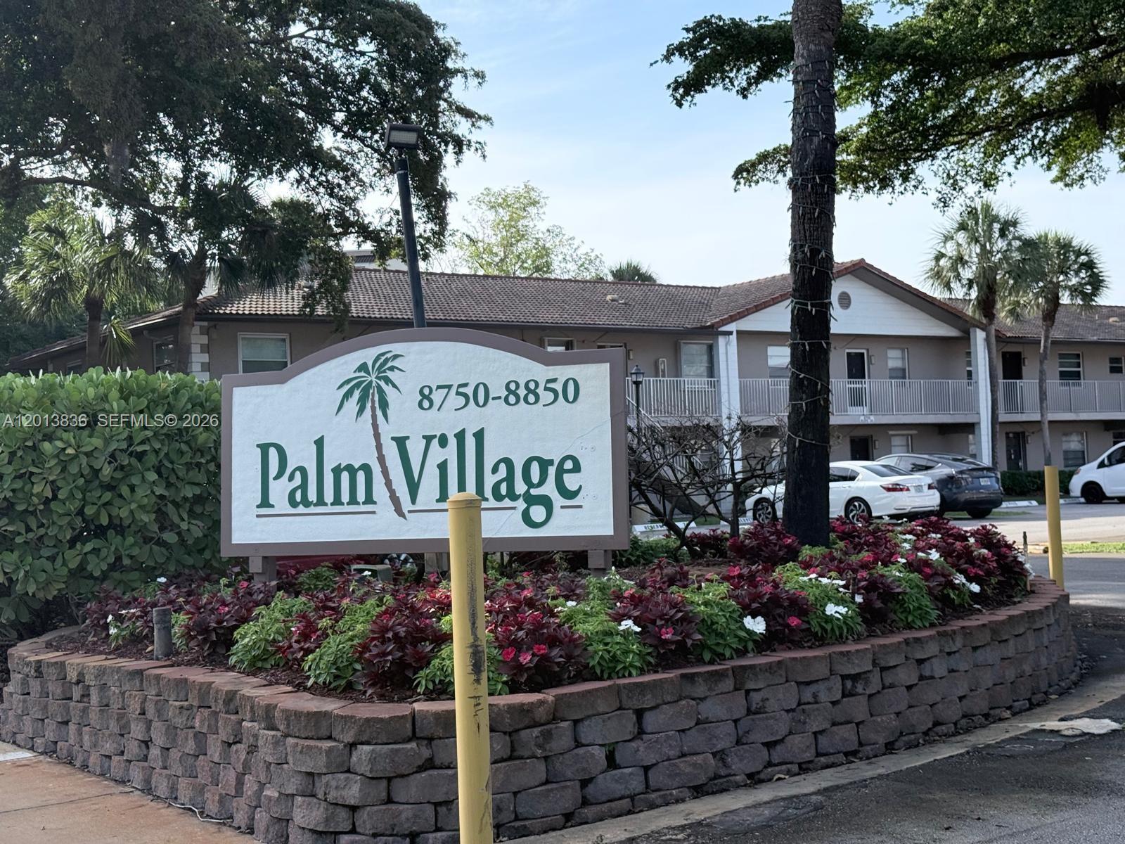 PALM VILLAGE CONDO - Residential Lease
