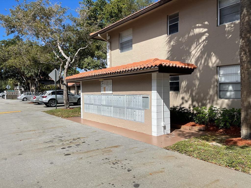 PALM VILLAGE CONDO - Residential Lease