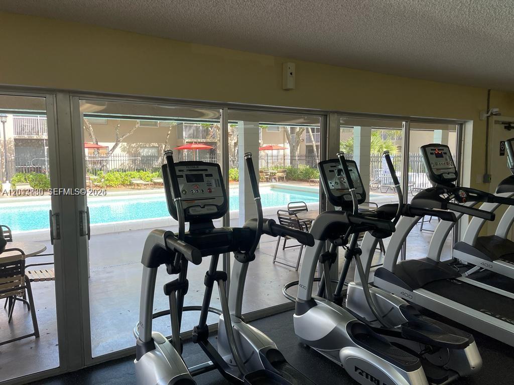 PALM VILLAGE CONDO - Residential Lease