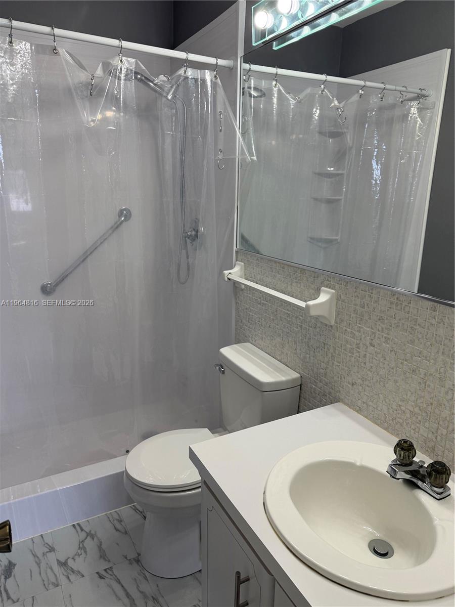 VIRGINIAN APARTMENTS - Residential