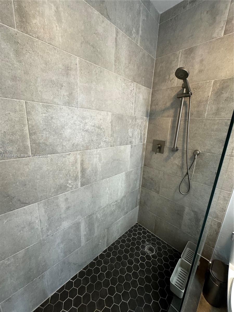 RIO NUEVO B CONDO - Residential