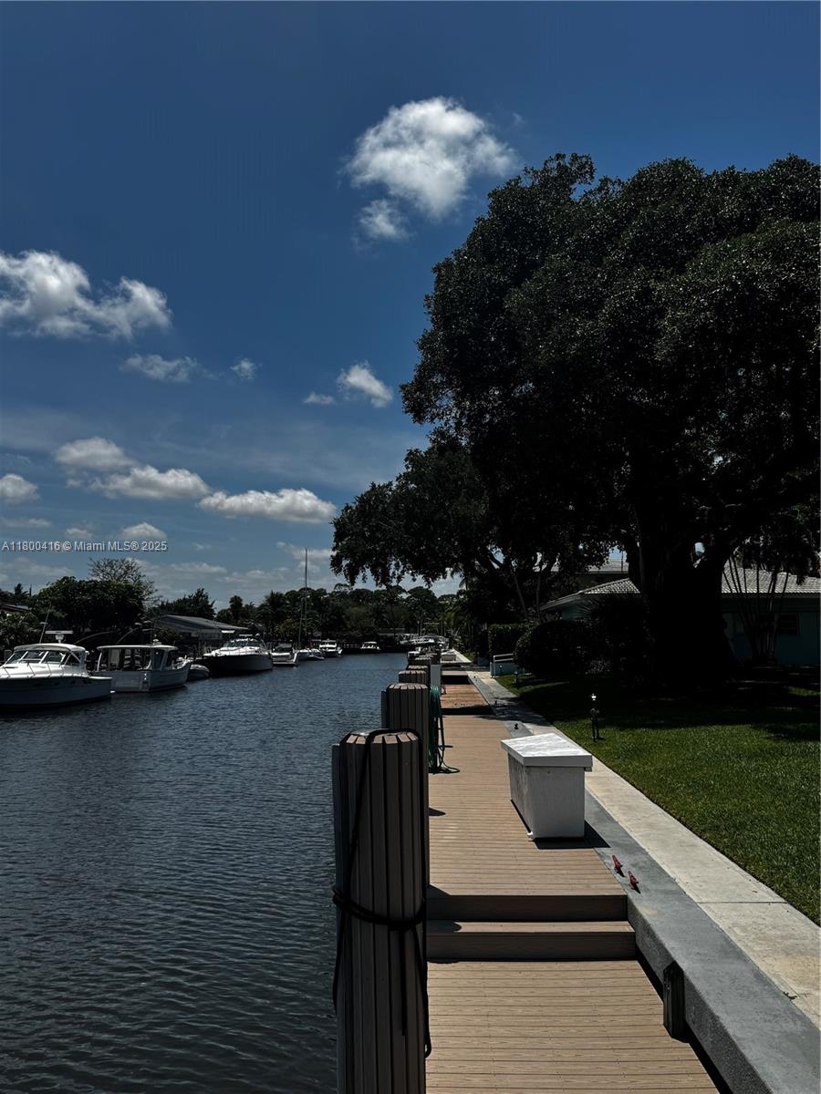 RIO NUEVO B CONDO - Residential