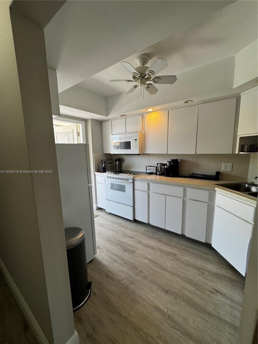 RIO NUEVO B CONDO - Residential