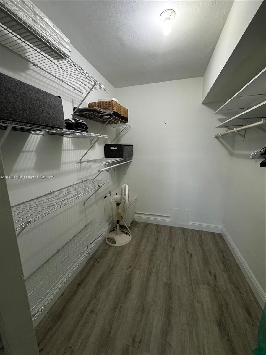 RIO NUEVO B CONDO - Residential