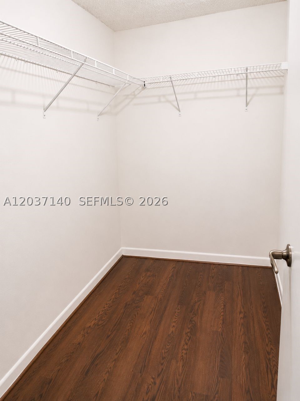 7080 Nova Dr 103B