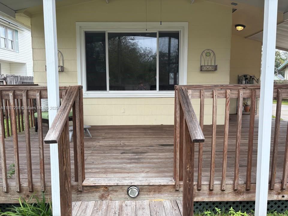 DAYTONA BEACH - Residential