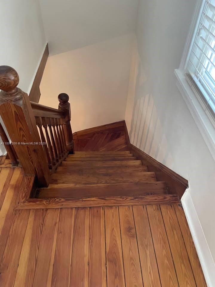 DAYTONA BEACH - Residential