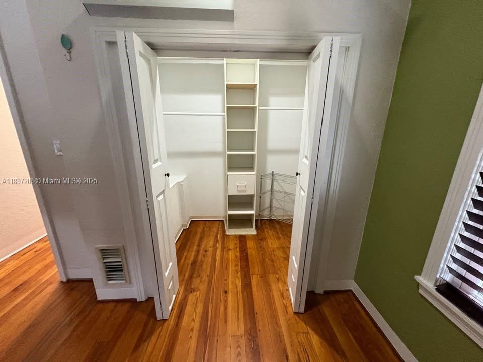 DAYTONA BEACH - Residential