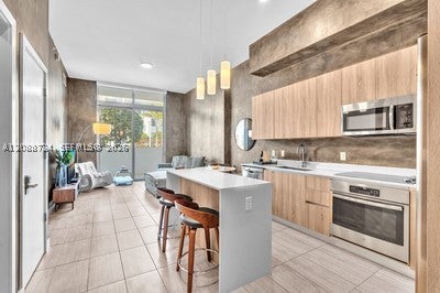 3900 Biscayne Blvd S-616