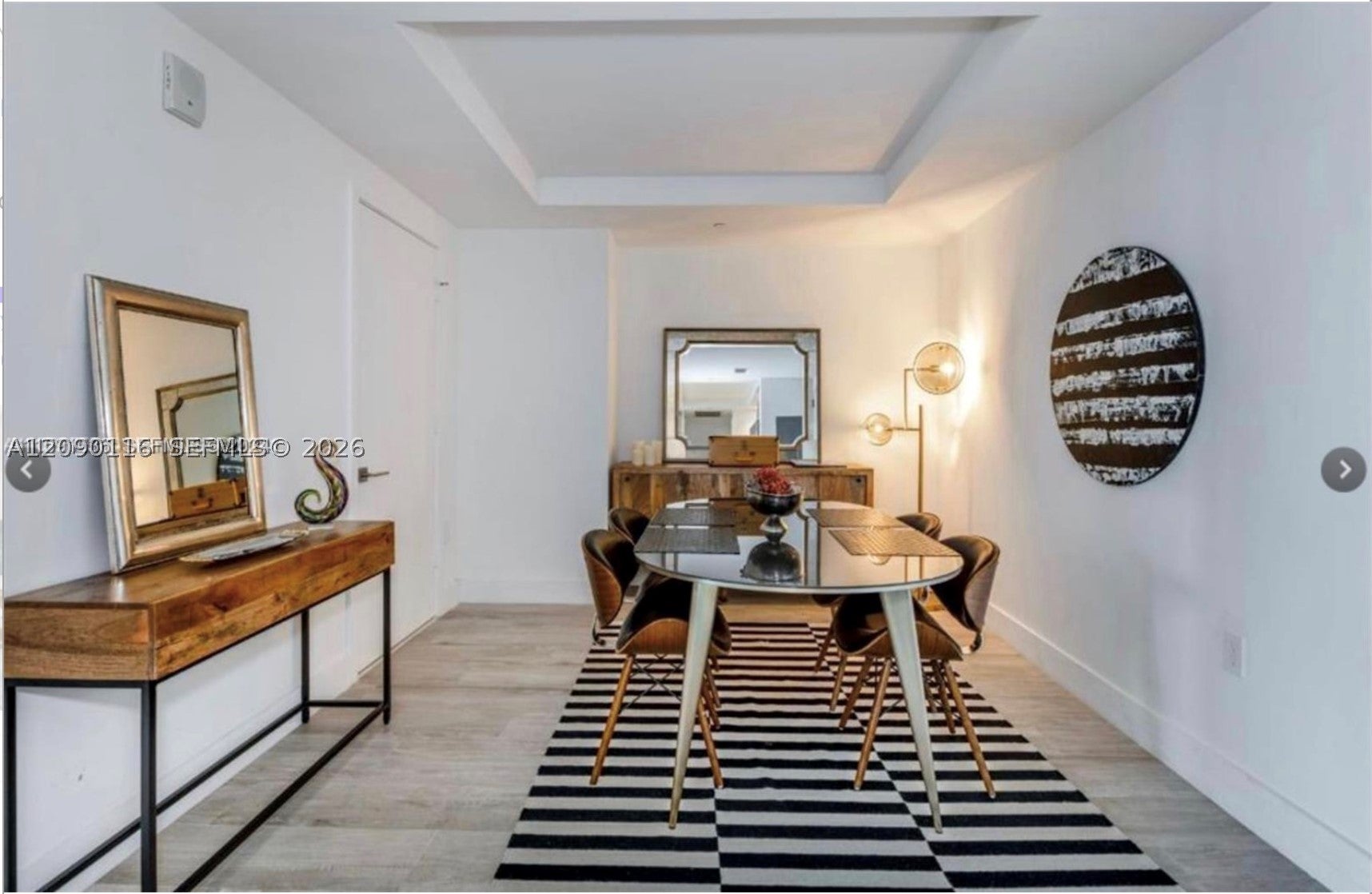 121 NE 34th St 2402