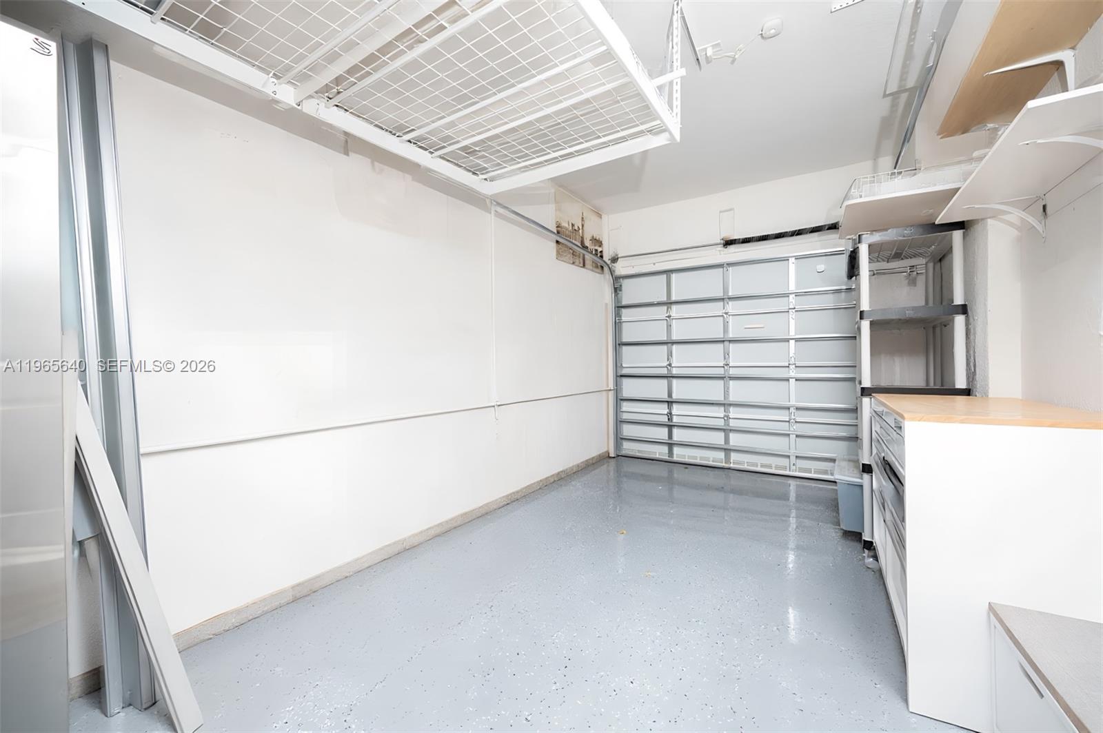 PINE ISLE - Residential