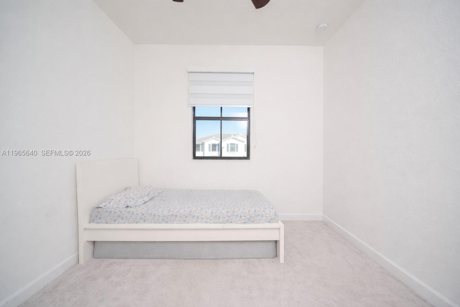 PINE ISLE - Residential