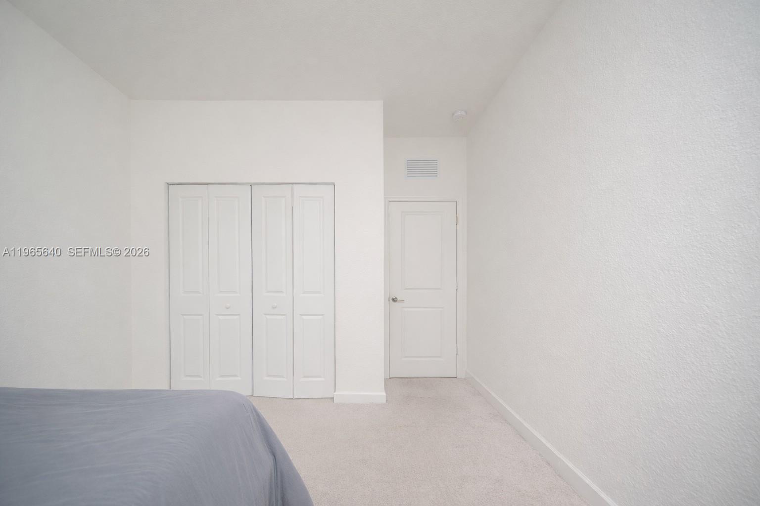 PINE ISLE - Residential