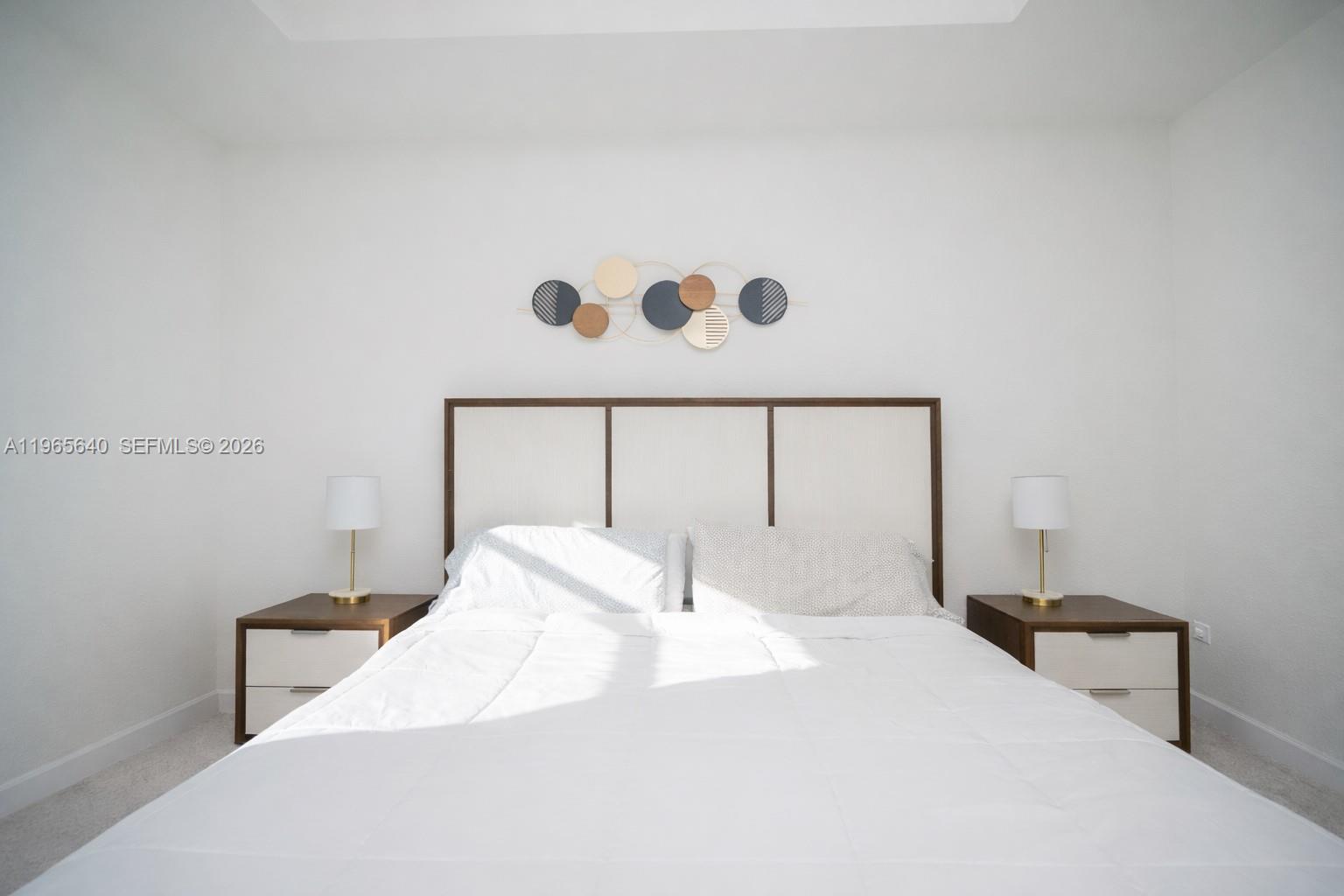 PINE ISLE - Residential