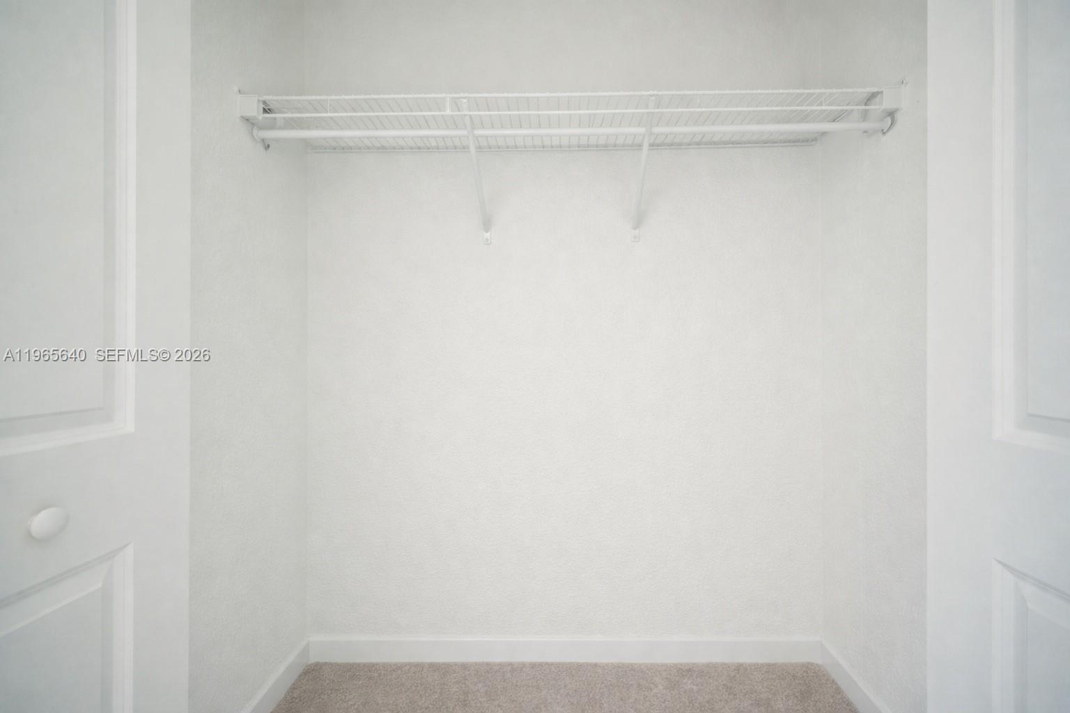 PINE ISLE - Residential