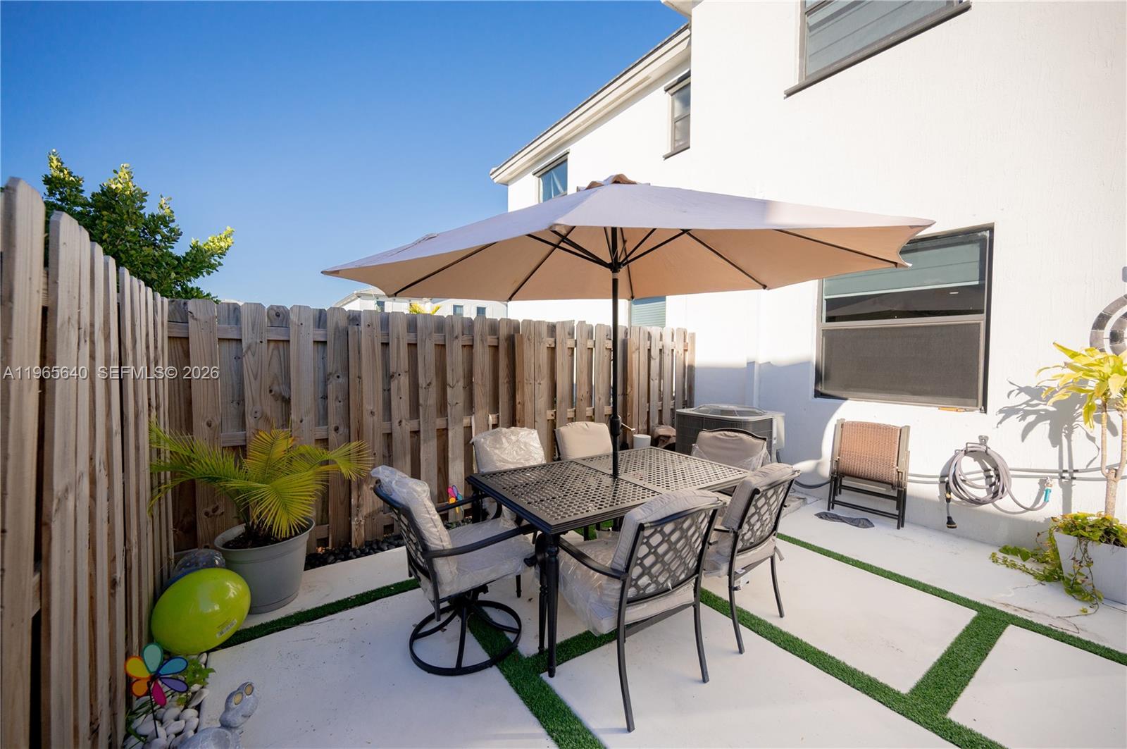 PINE ISLE - Residential