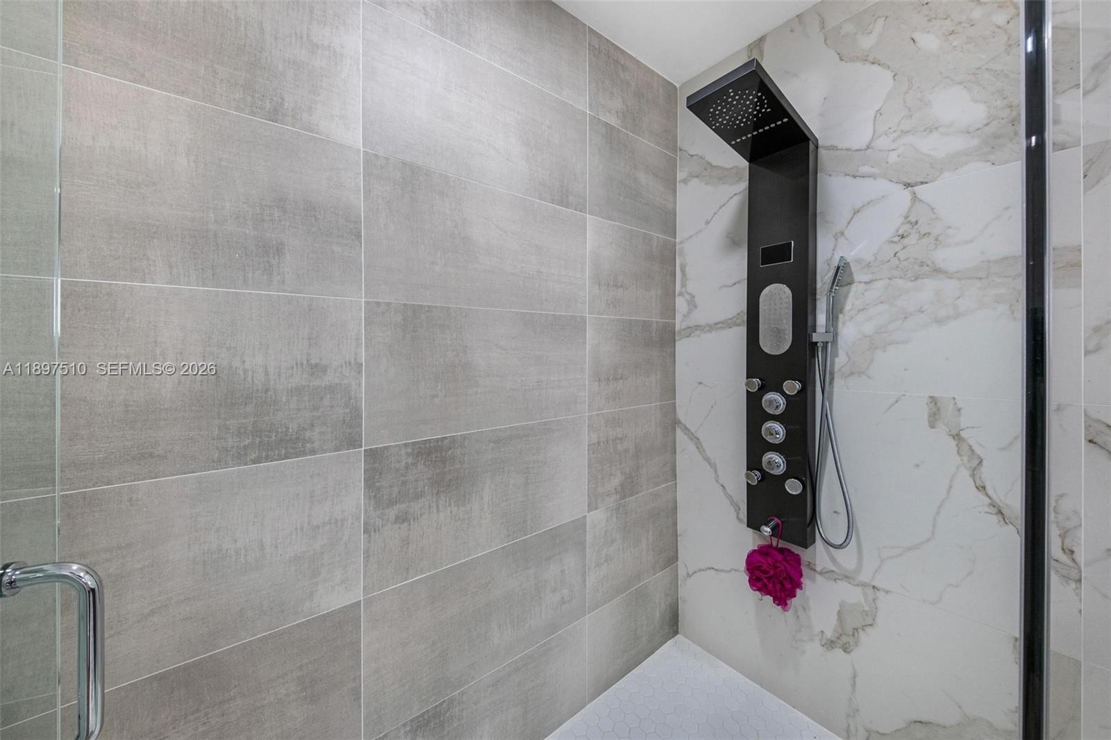 MIRAMAR SEC 5 - Residential