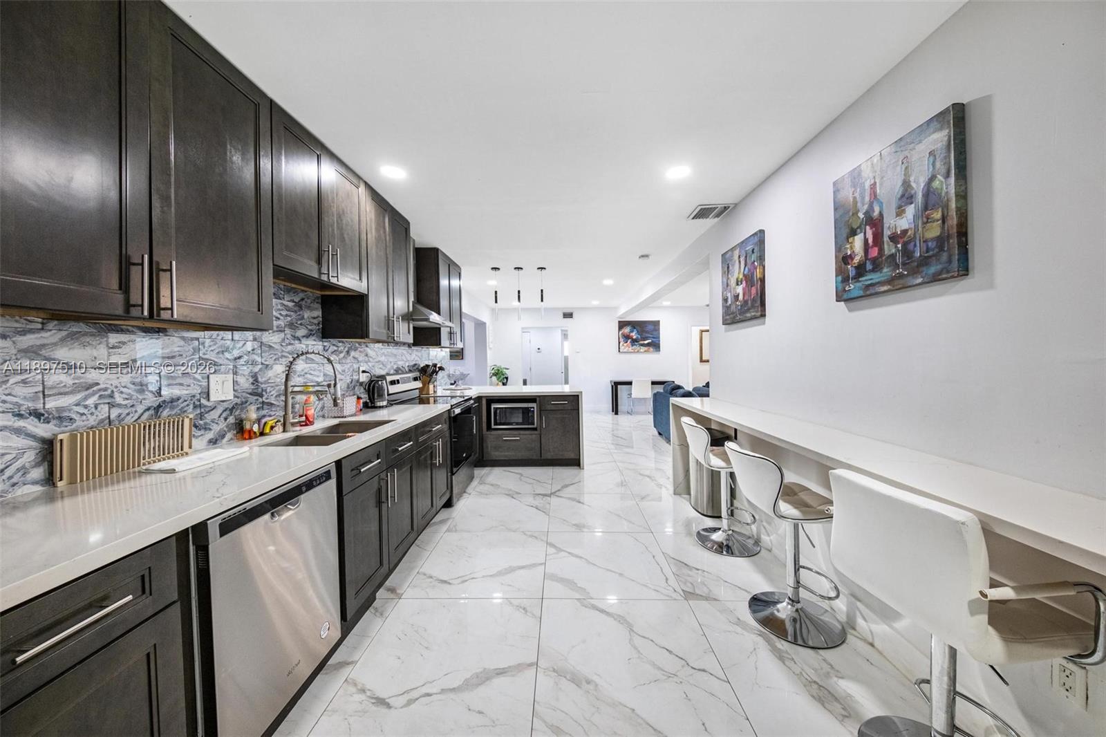 MIRAMAR SEC 5 - Residential