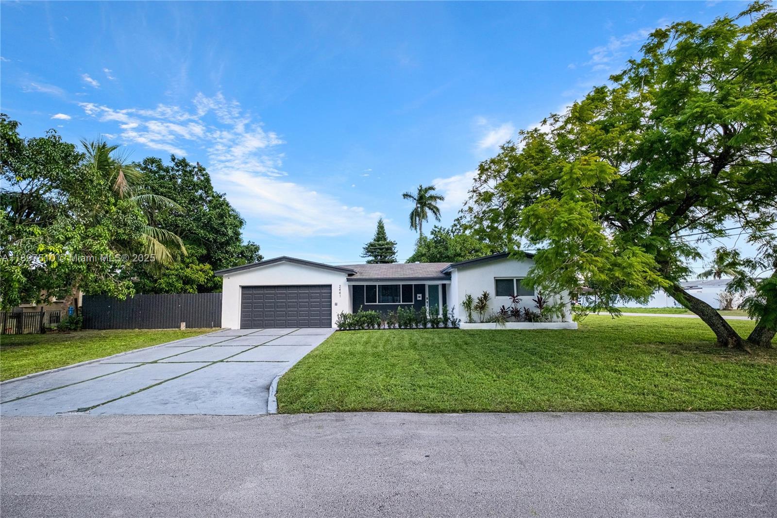 MIRAMAR SEC 5 - Residential
