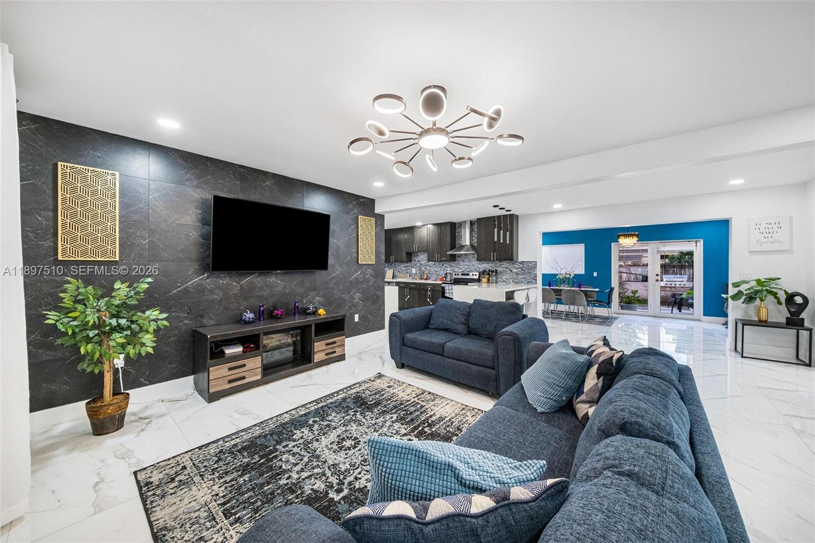 MIRAMAR SEC 5 - Residential