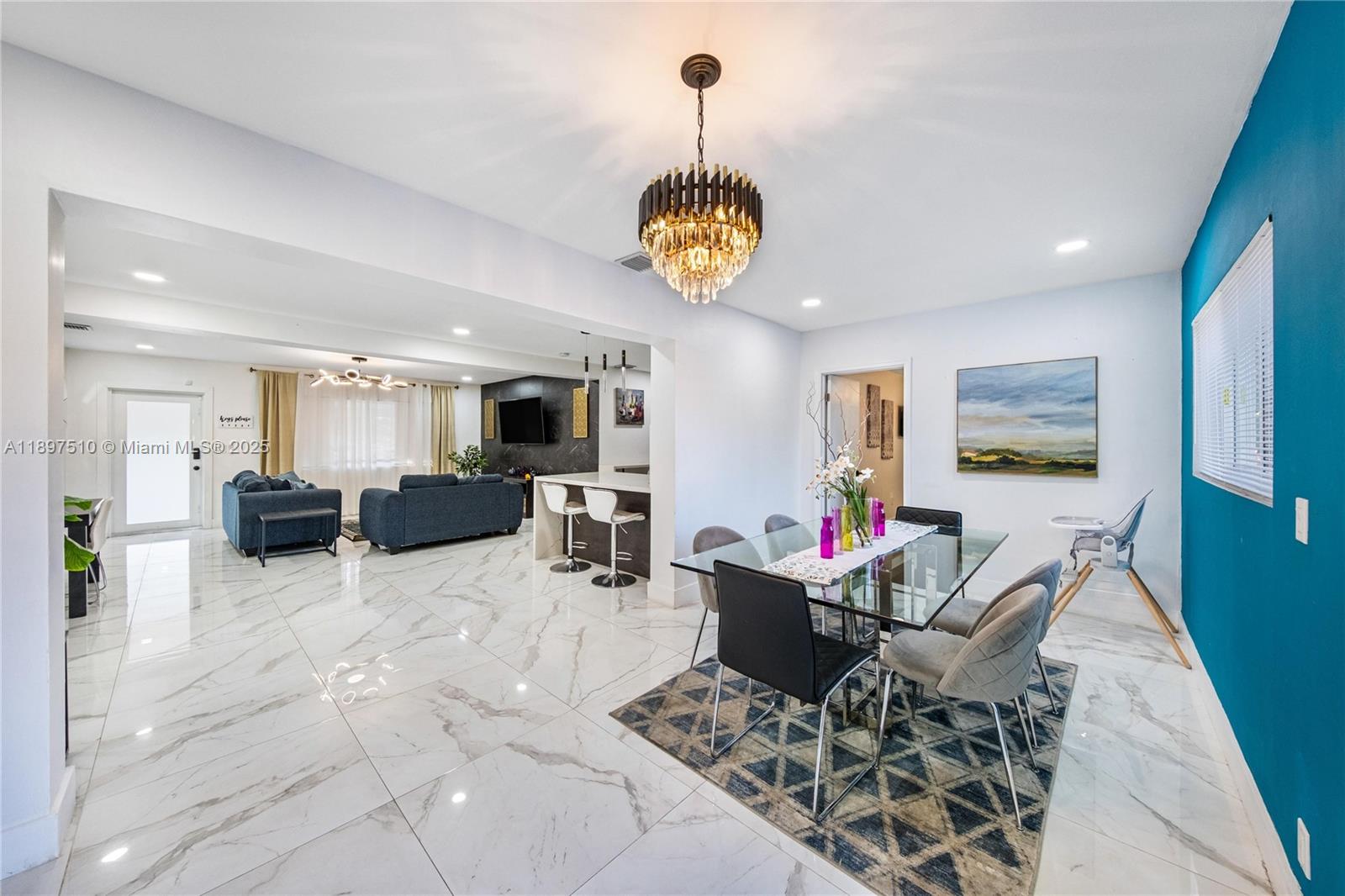 MIRAMAR SEC 5 - Residential