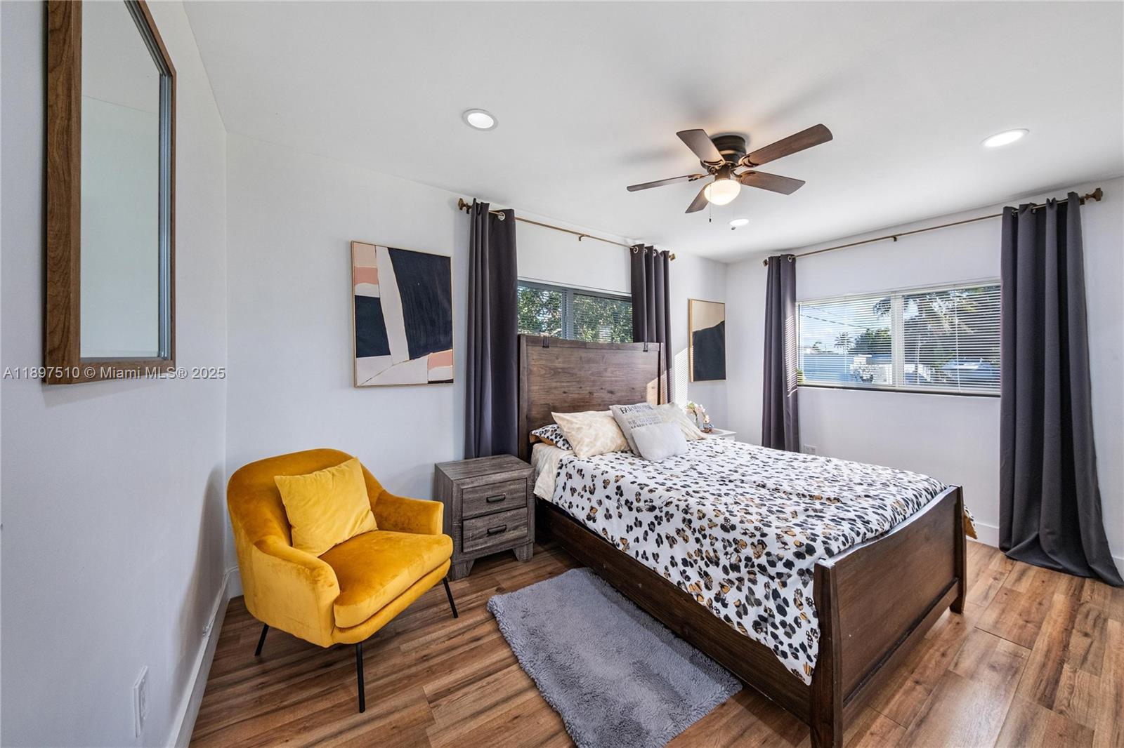 MIRAMAR SEC 5 - Residential
