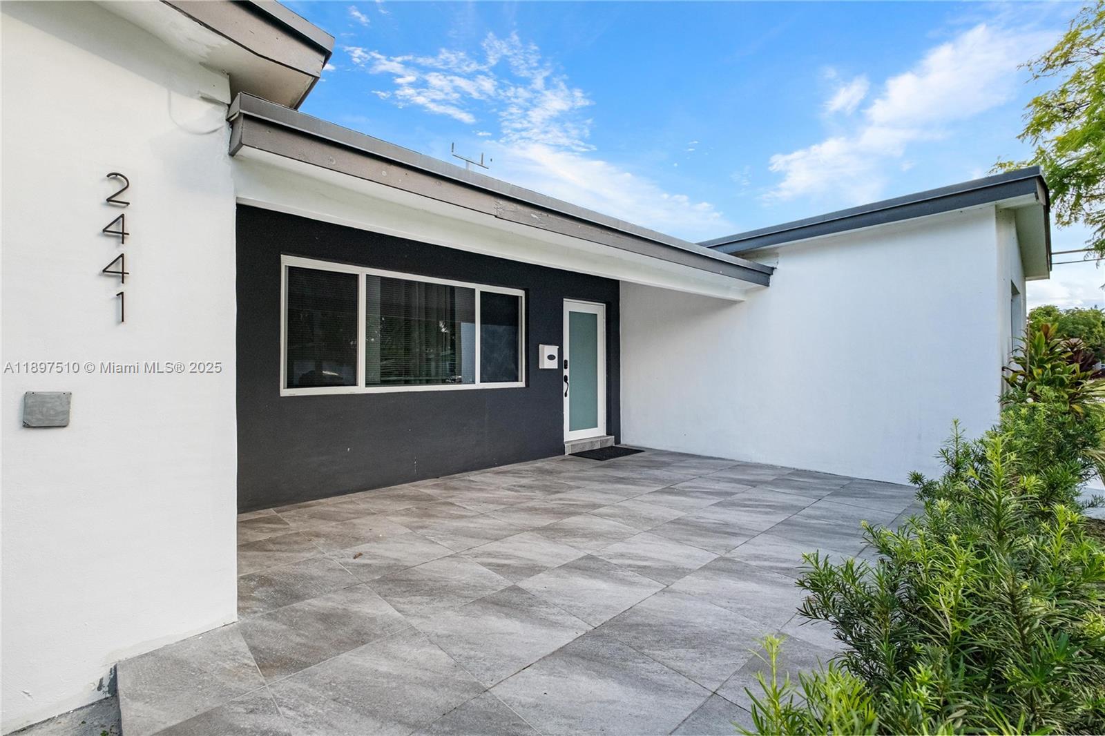 MIRAMAR SEC 5 - Residential