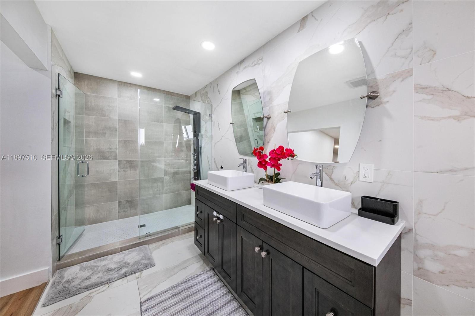 MIRAMAR SEC 5 - Residential