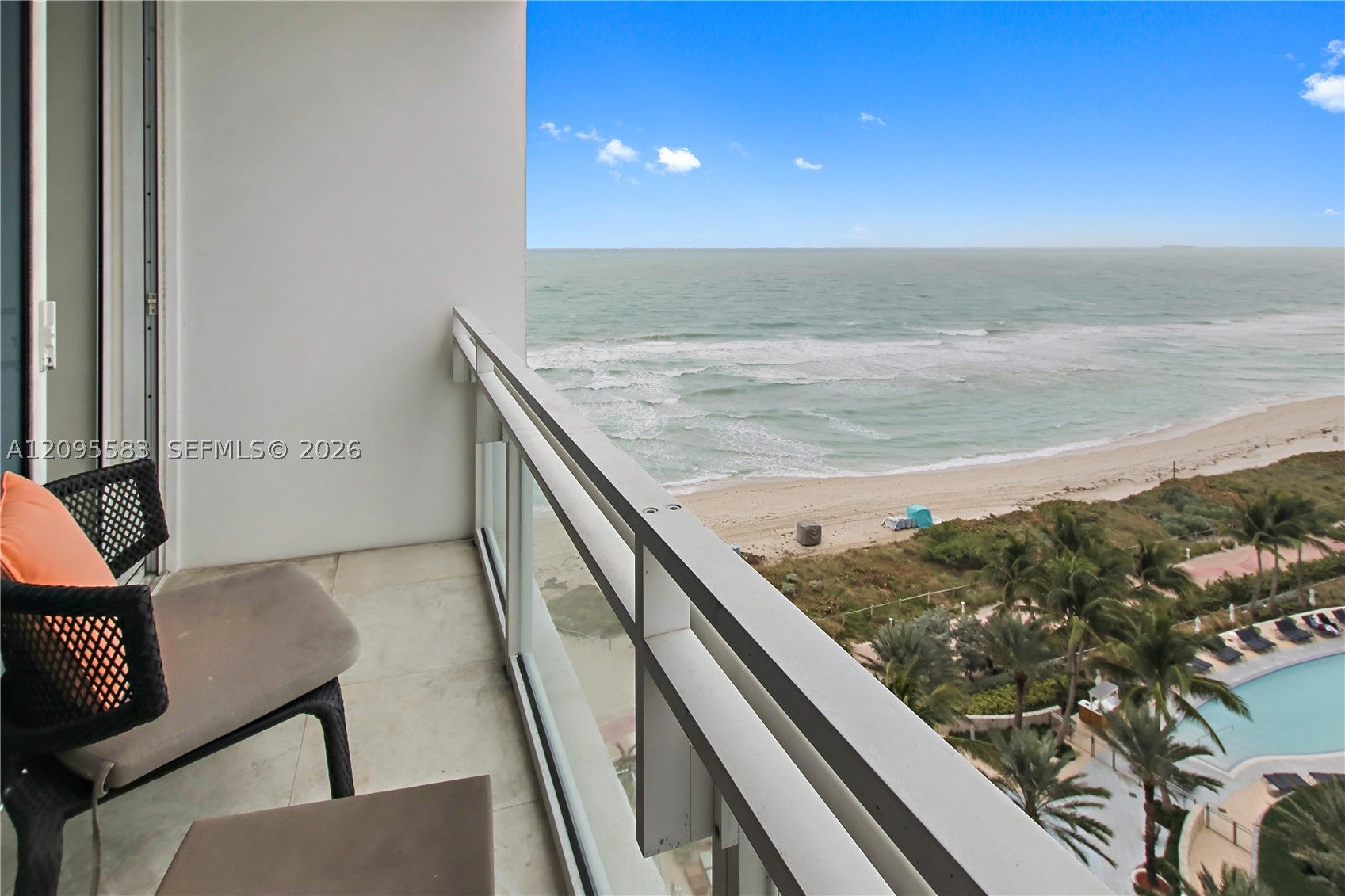 6801 Collins Ave 1112