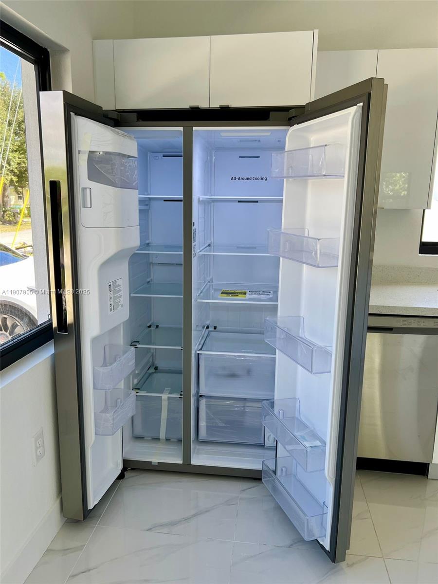 ¤SYMMES - SHARMAN TRACT - Residential Income