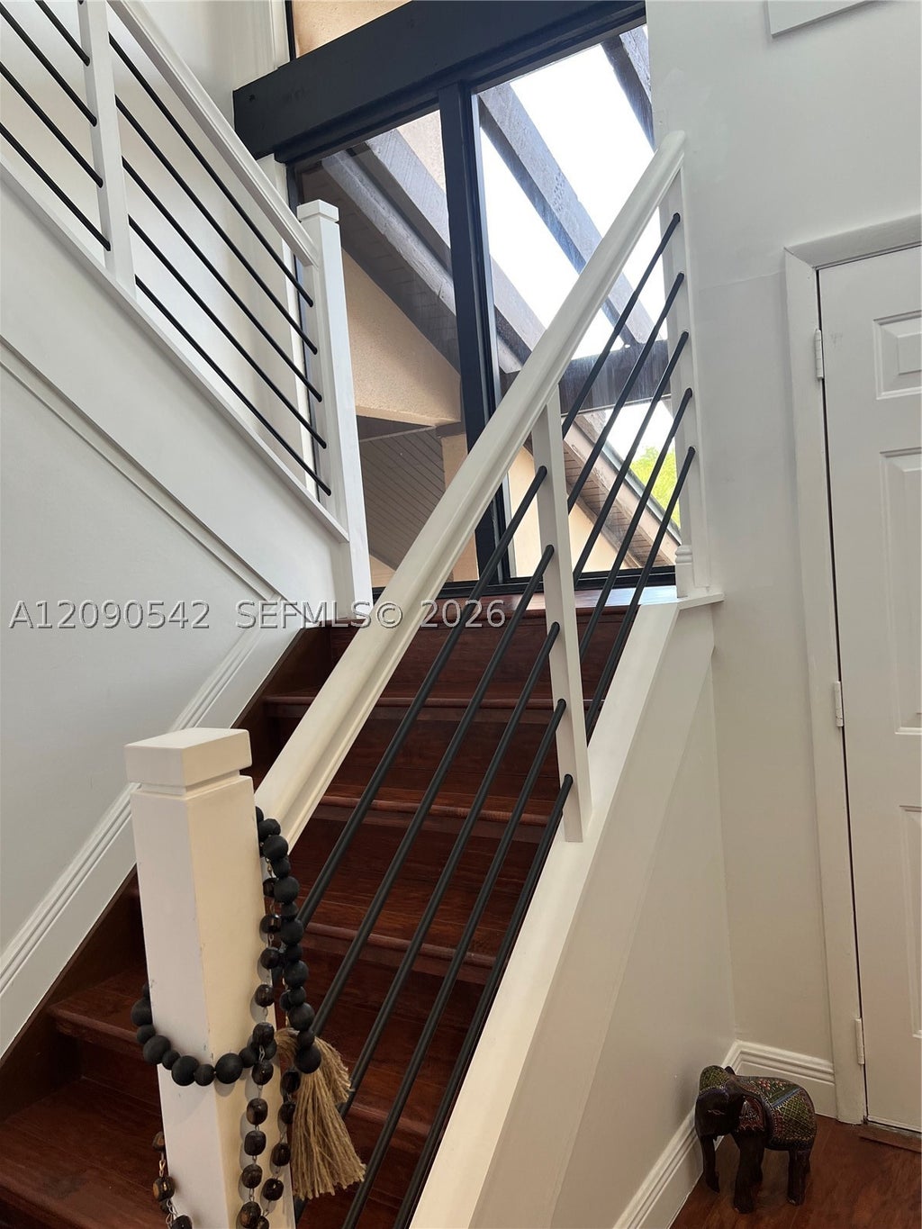Photo of 141 SW 96th Ter #305, Plantation, FL 33324 (MLS # A12090542)