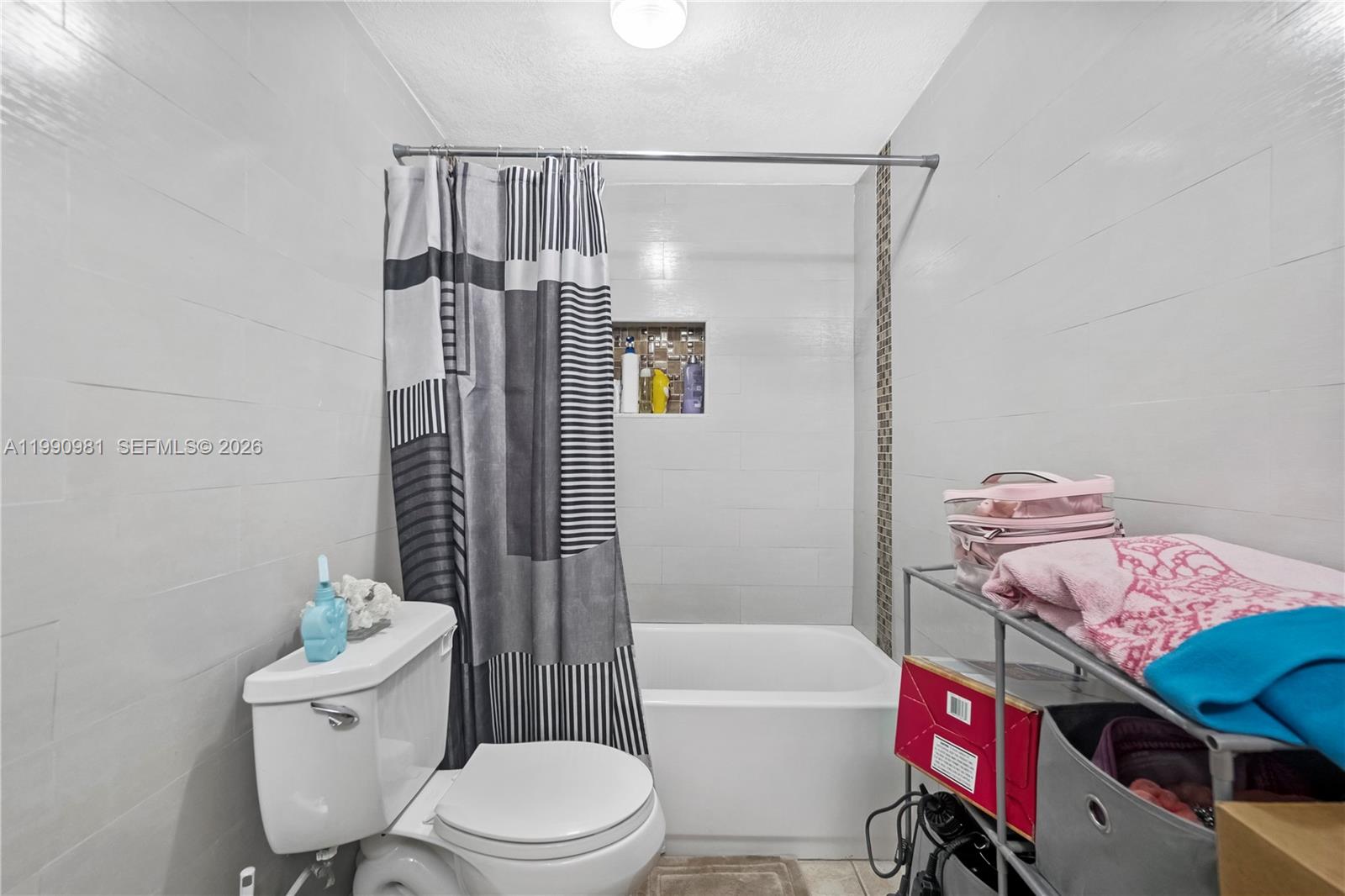 SUNSET PALMS EAST CONDO - Residential