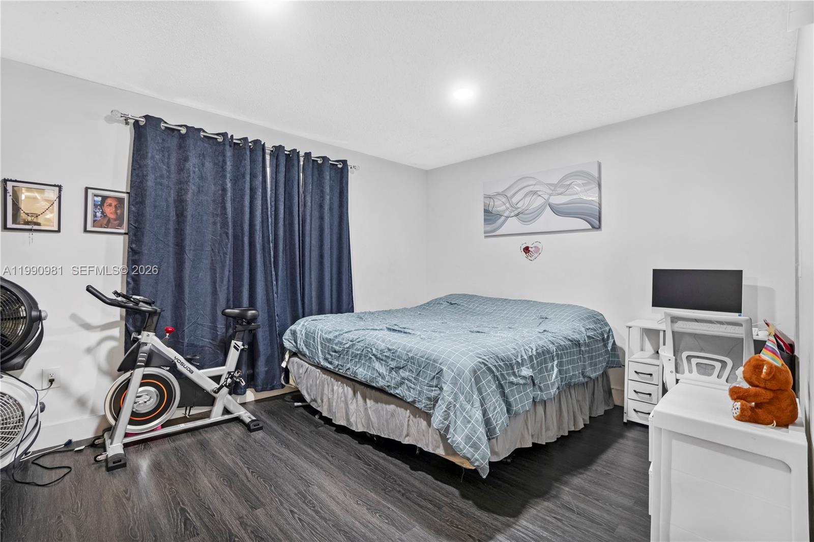 SUNSET PALMS EAST CONDO - Residential