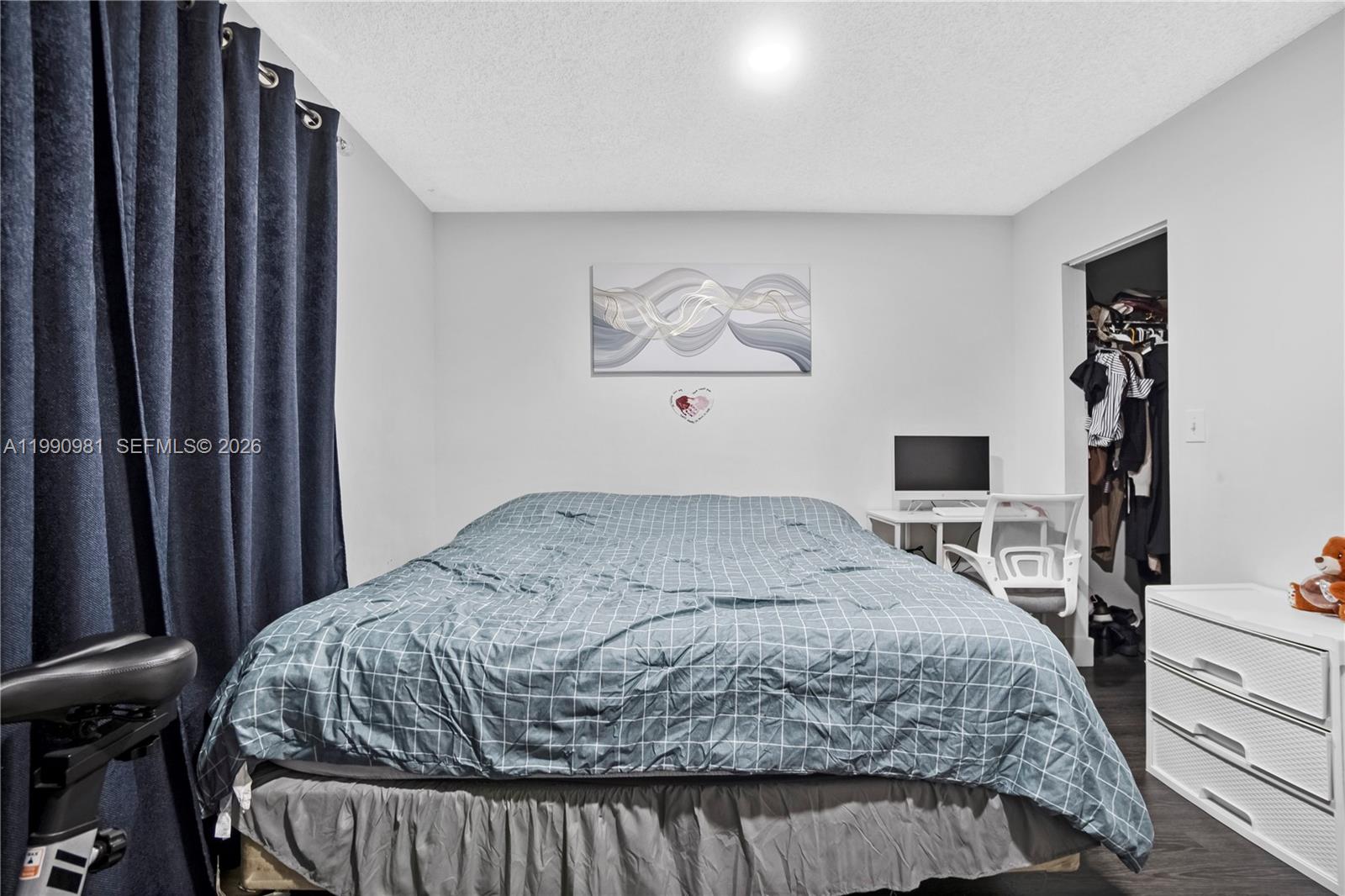 SUNSET PALMS EAST CONDO - Residential