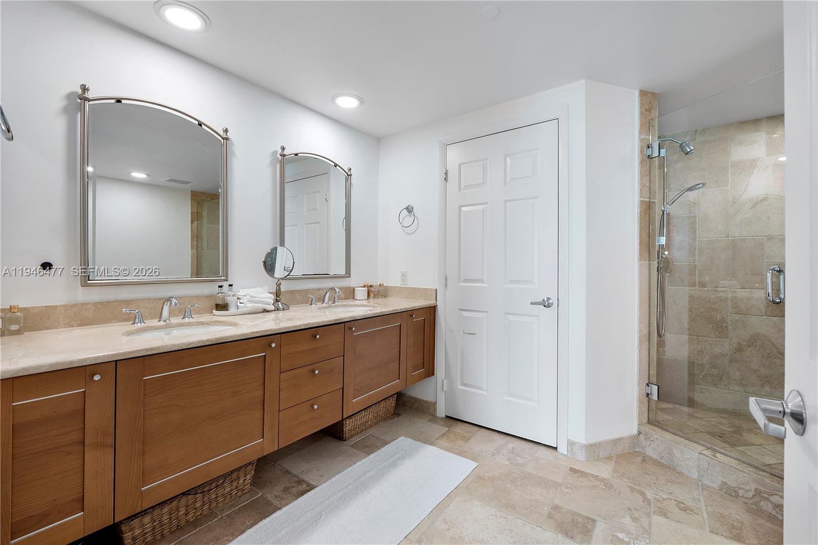 THE PORT RESIDENCES - Residential