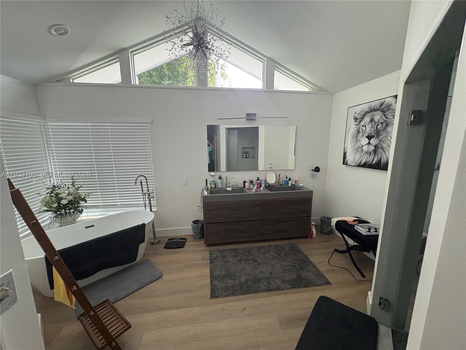 CUTLER HEIGHTS ESTATES - Residential