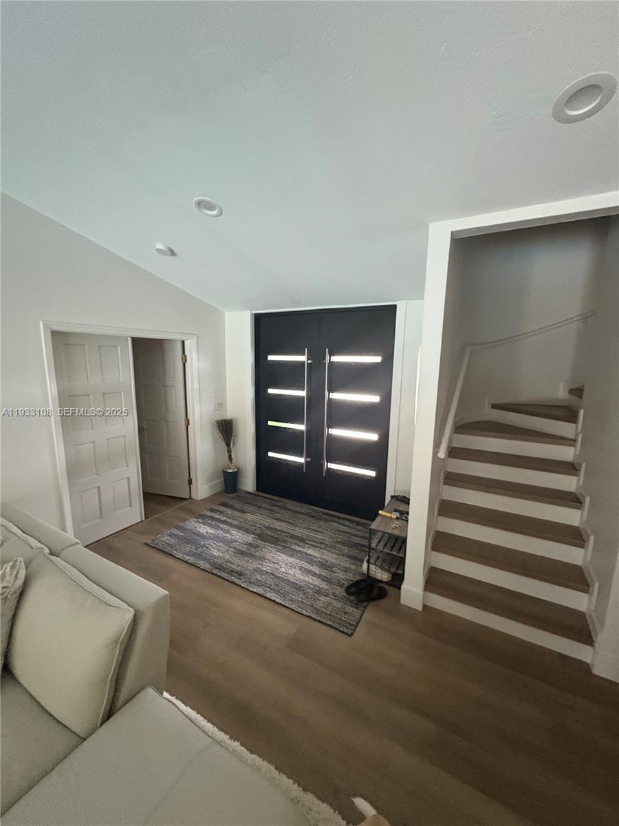 CUTLER HEIGHTS ESTATES - Residential