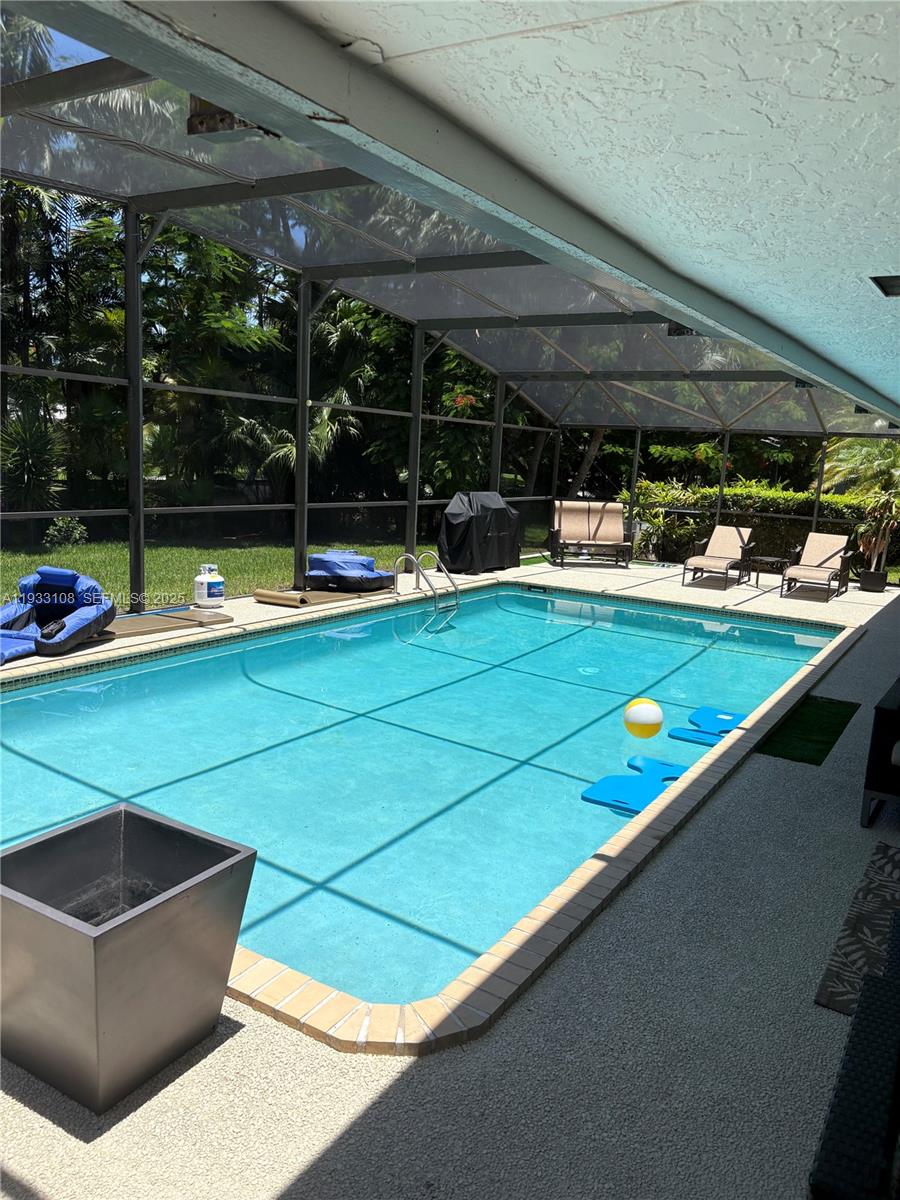 CUTLER HEIGHTS ESTATES - Residential