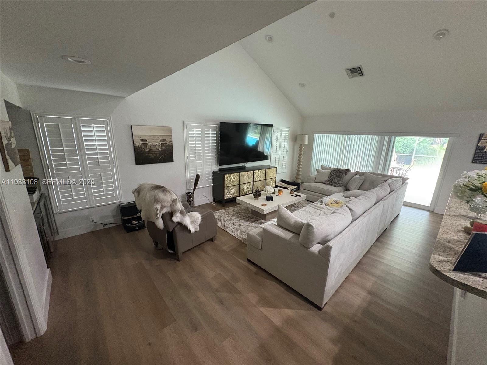 CUTLER HEIGHTS ESTATES - Residential