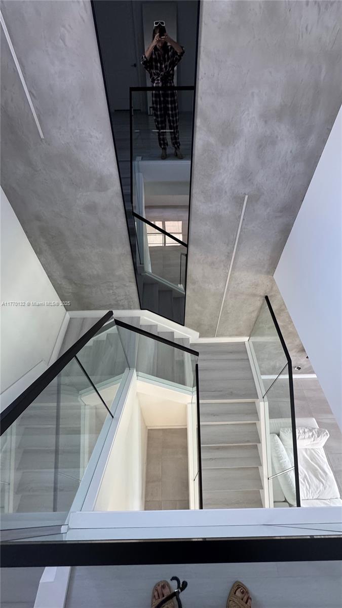 TUSCAN ISLES - Residential