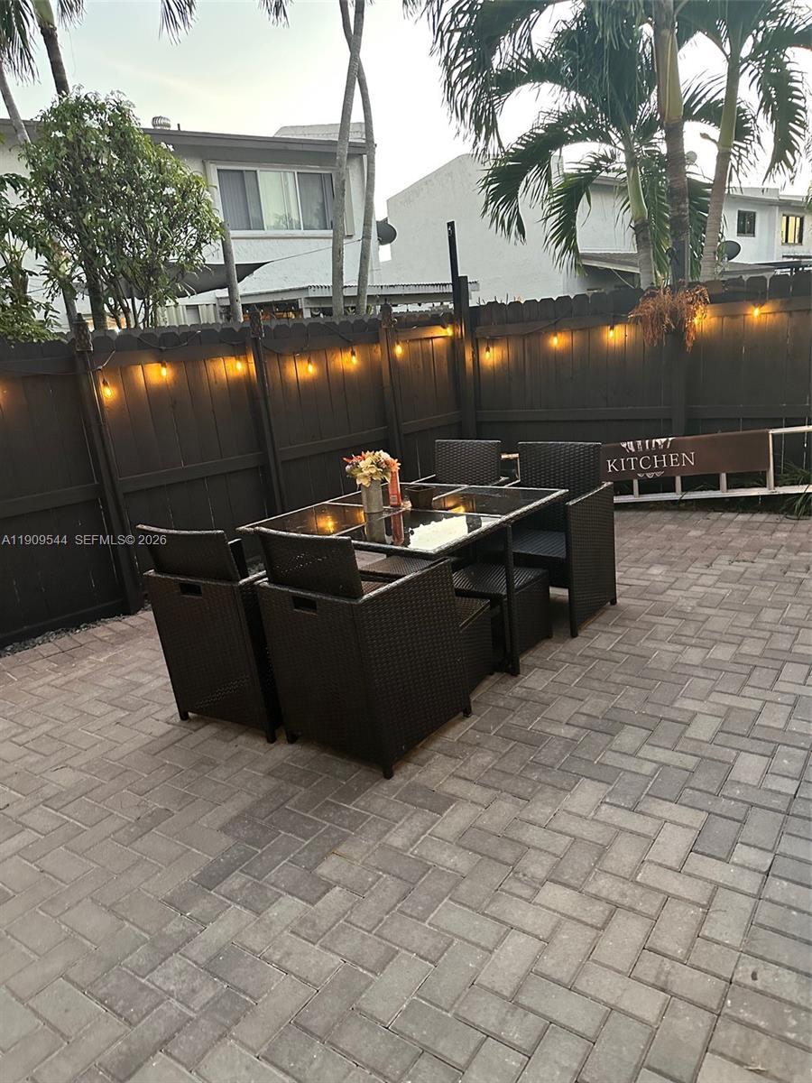 Snapper Creek Townhouses - Residential