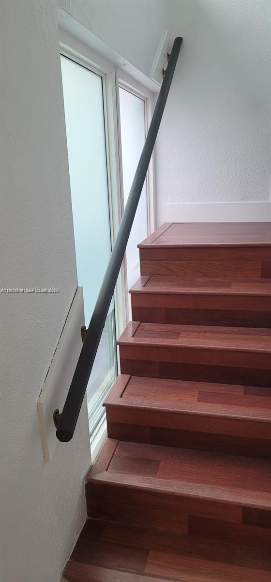 Snapper Creek Townhouses - Residential