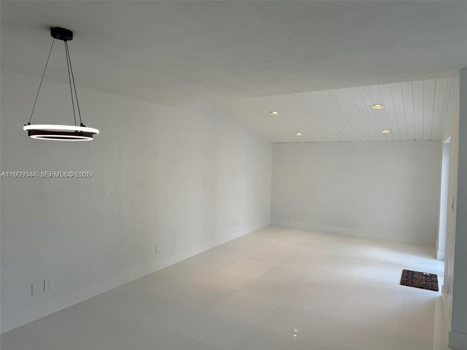 Snapper Creek Townhouses - Residential