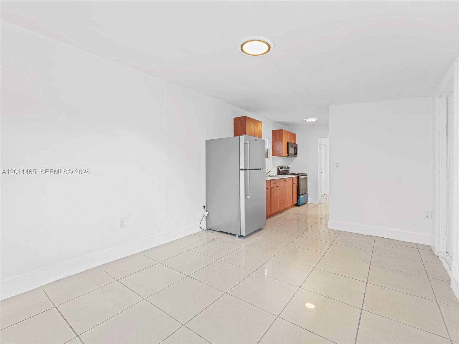 FAIRLAWN - Residential