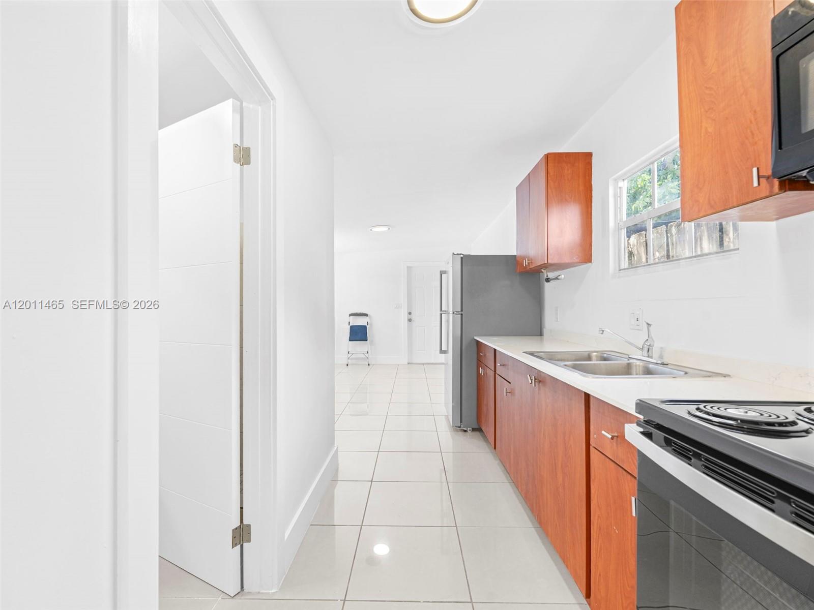 FAIRLAWN - Residential