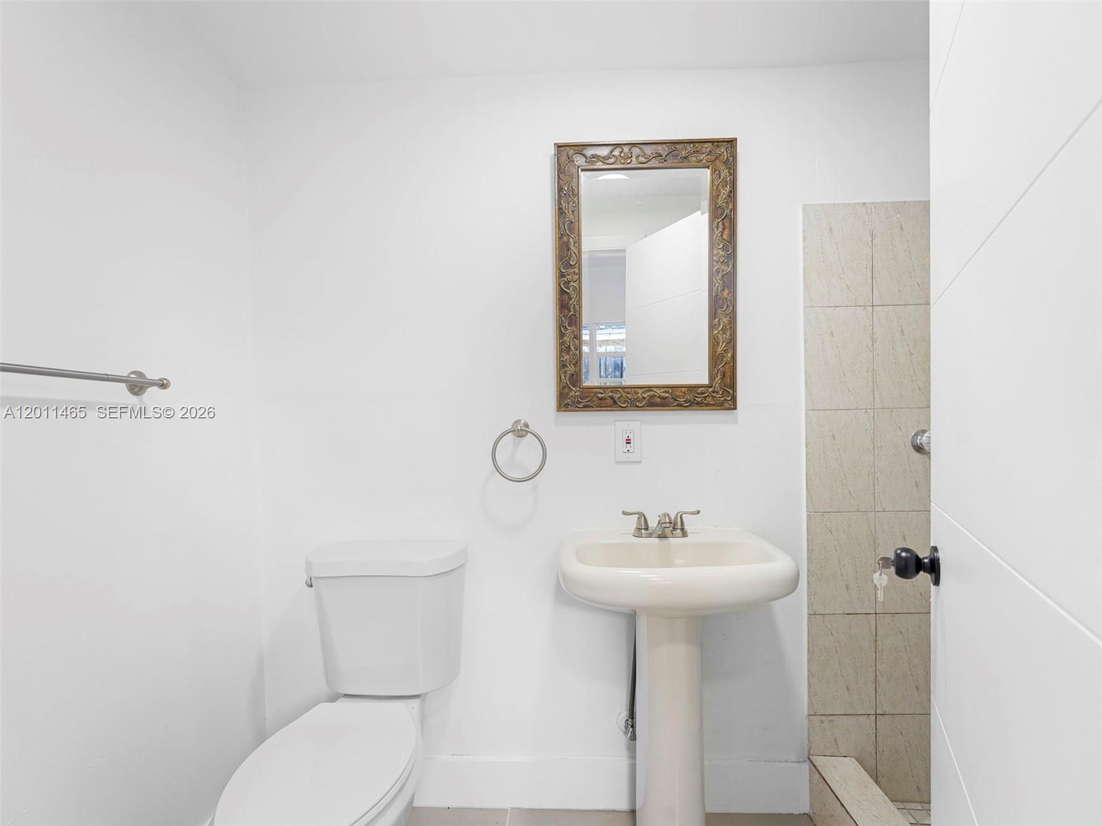 FAIRLAWN - Residential