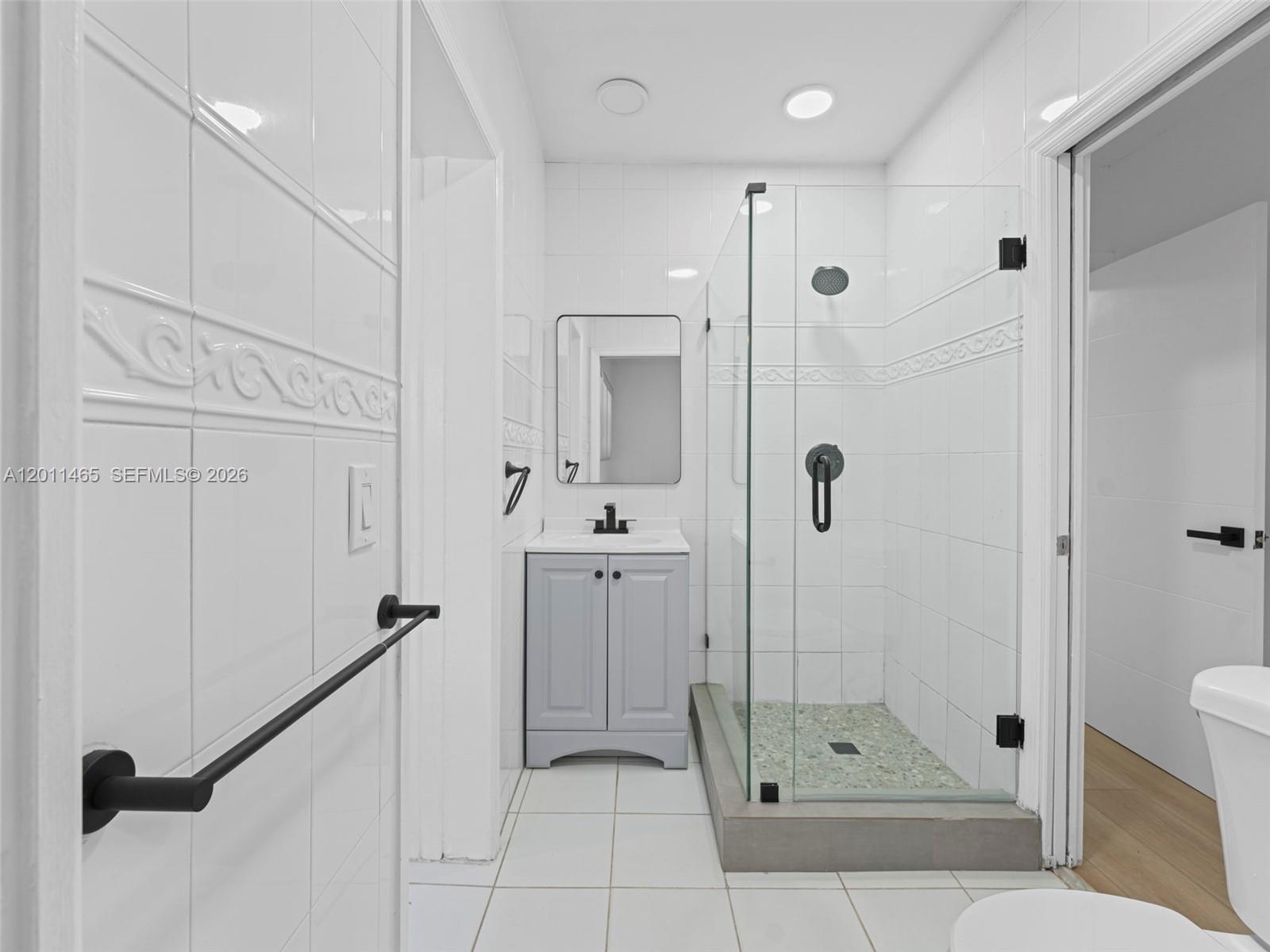 FAIRLAWN - Residential
