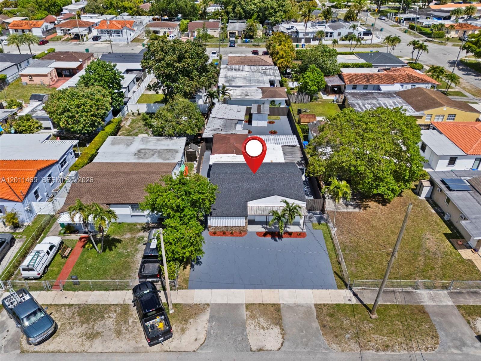 FAIRLAWN - Residential