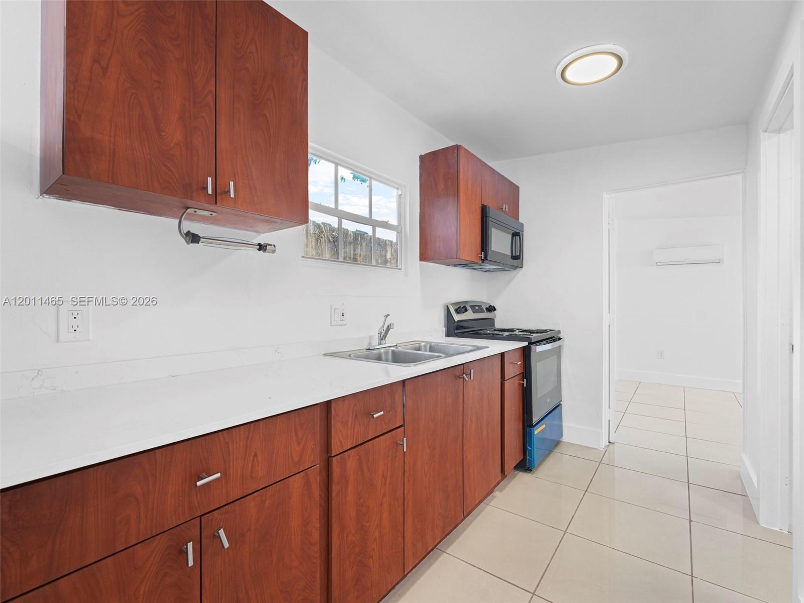 FAIRLAWN - Residential