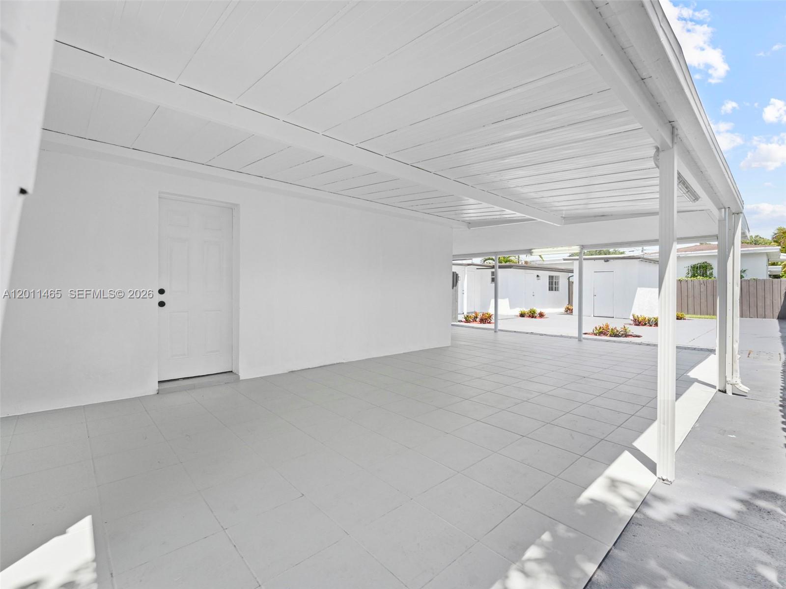 FAIRLAWN - Residential
